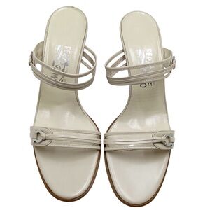 🆕{Salvatore Ferragamo} Sandal